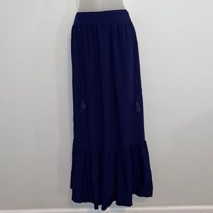 NWT GAP Women’s Navy Tiered Maxi Skirt Size Medium TALL
